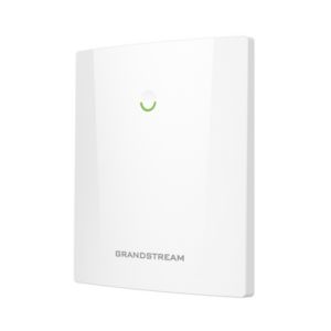 Punto de acceso para exterior AX3000 Wi-Fi 6, MU-MIMO 2x2:2, Throughput inalámbrico agregado de 3 Gbps con administración desde la nube gratuita o stand-alone.